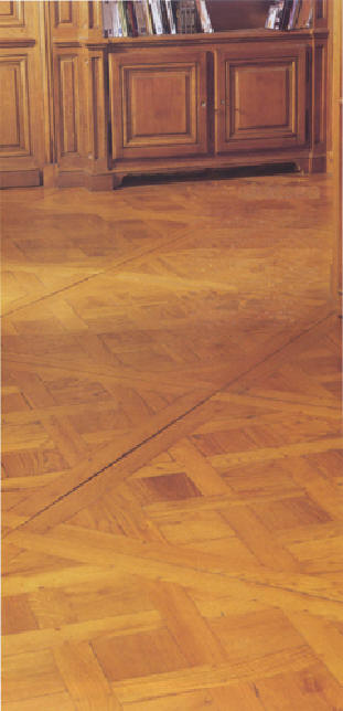 Parquet de Versailles avec boiseries